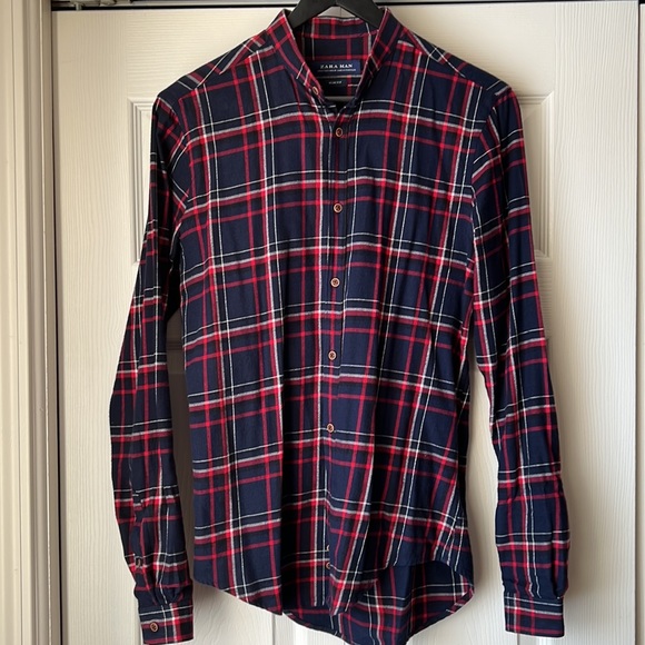 Zara plaid button down shirt. Slim fit. EUC - Picture 2 of 8